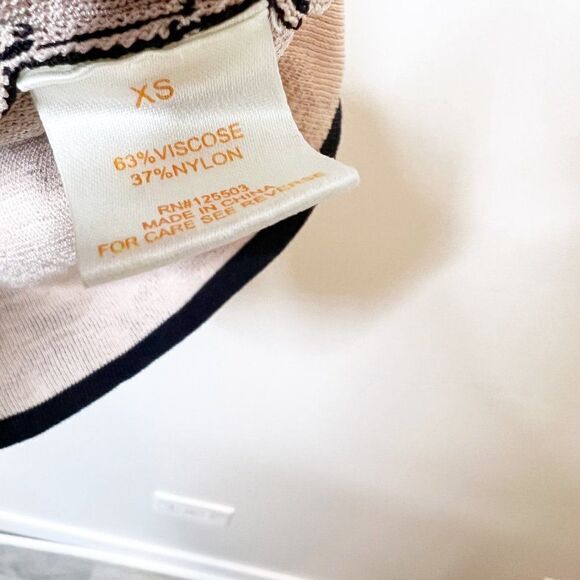 Torn By Ronny Kobo Womens Black Abstract Short Sleeve Sheath Dress Size XS - Picture 4 of 6